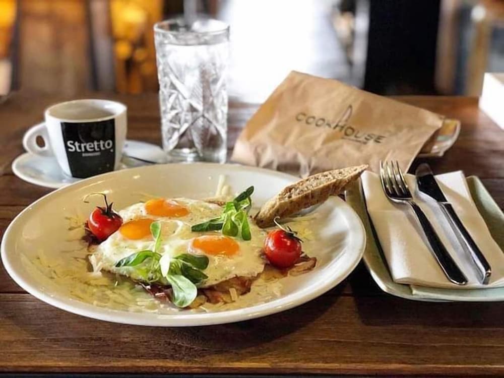 Фото Sky & Sun Luxury Rooms