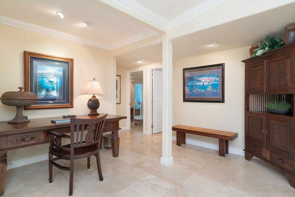 Фото Kailua Beachside 4 Bedroom Home by Redawning