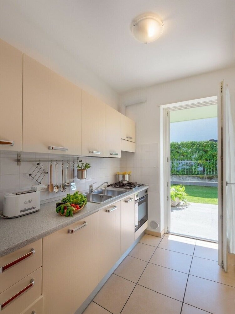 Фото La Busa Apartments