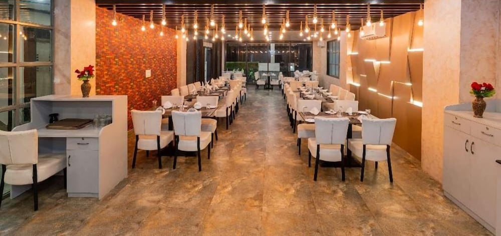 Фото Hotel Siddhartha Inn