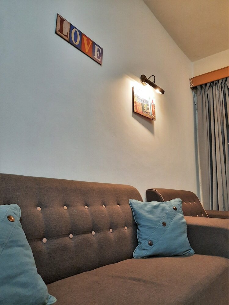 Фото Maison Seaview Suites Port Dickson