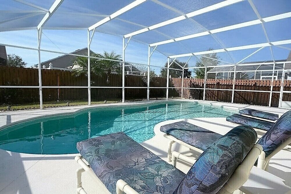 Фото 663 4-bedroom Pool Home, Eagle Pointe Kissimmee