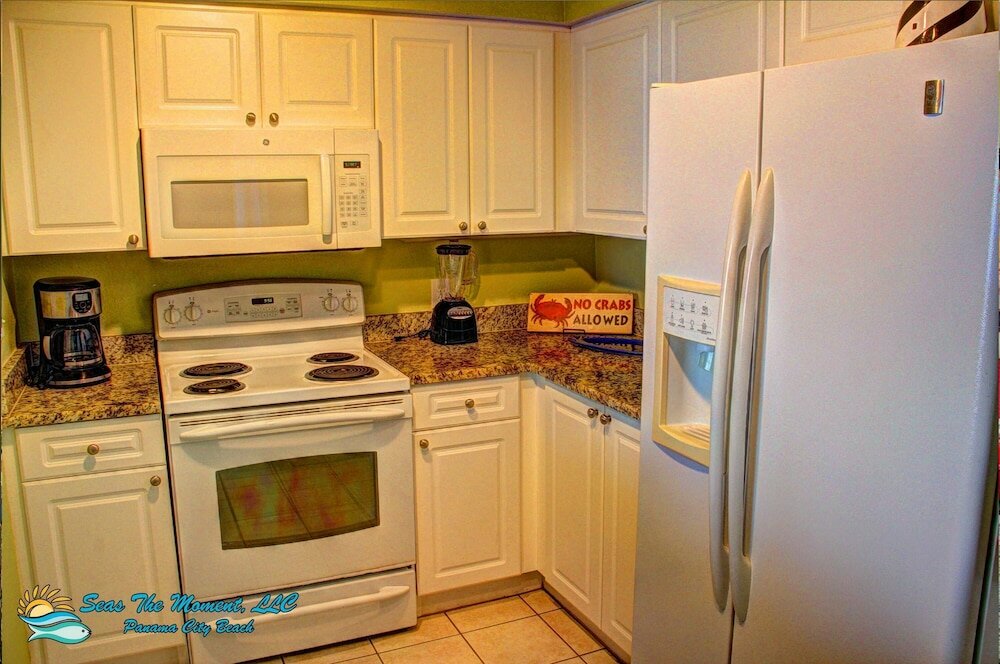 Фото Emerald Beach by Forehand Rentals