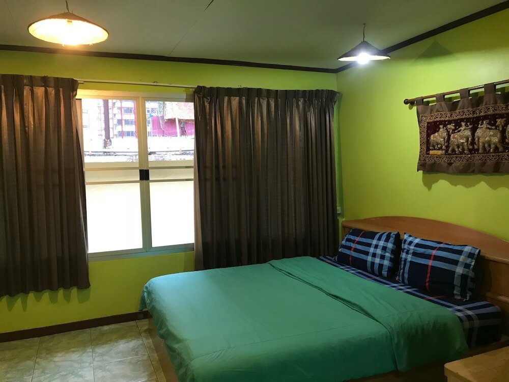 Фото Swan Inn2 Guest House