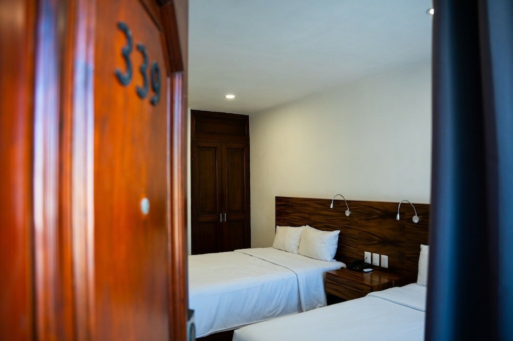 Фото Hotel San Antonio