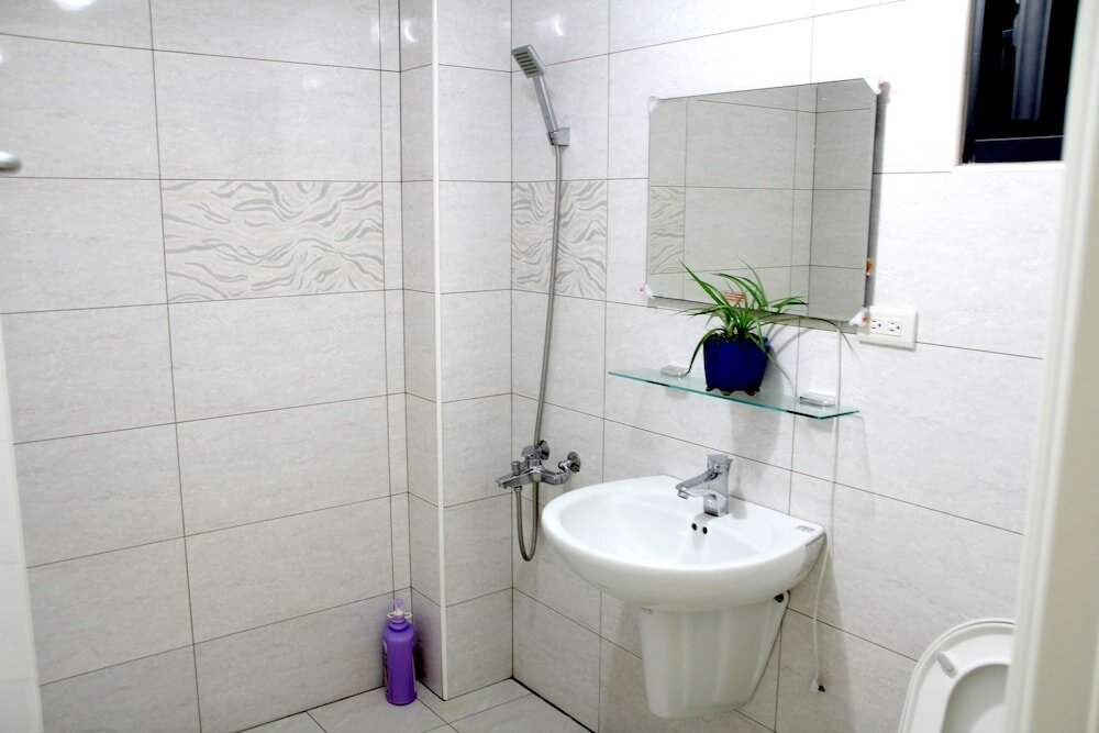 Фото Howj Hostel