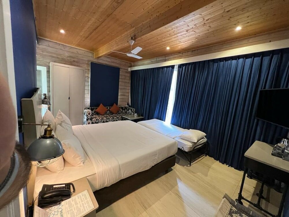 Фото Living Room Beach Resort