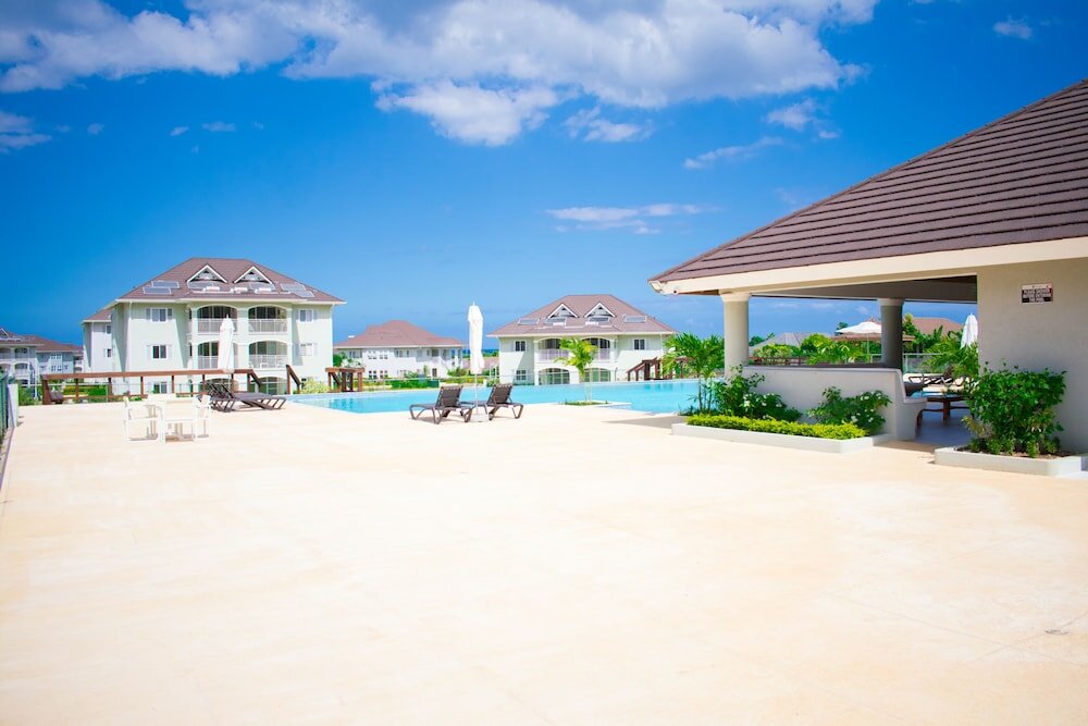 Фото Richmond Villa Rental Management