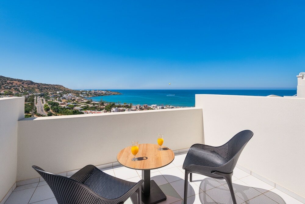 Фото Minois Boutique Hotel 