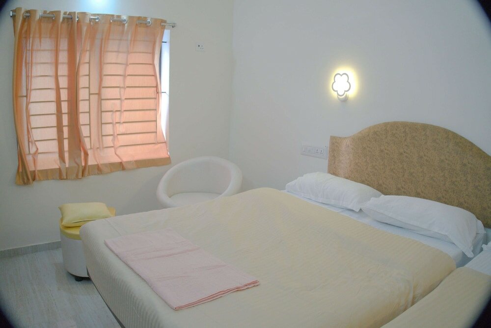 Фото Hotel Sunrise