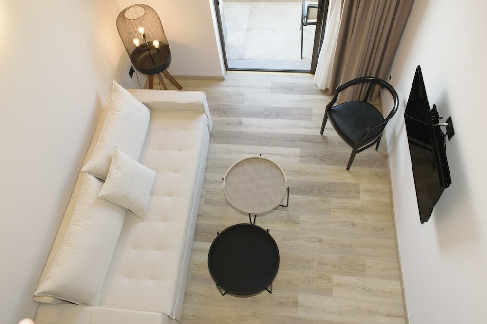 Фото Elina Hotel Apartments