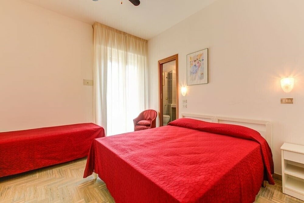 Фото Hotel Splendid