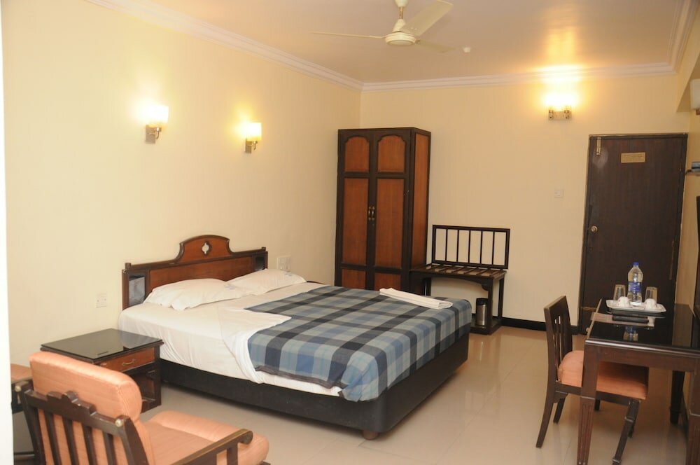 Фото Suvarna Regency