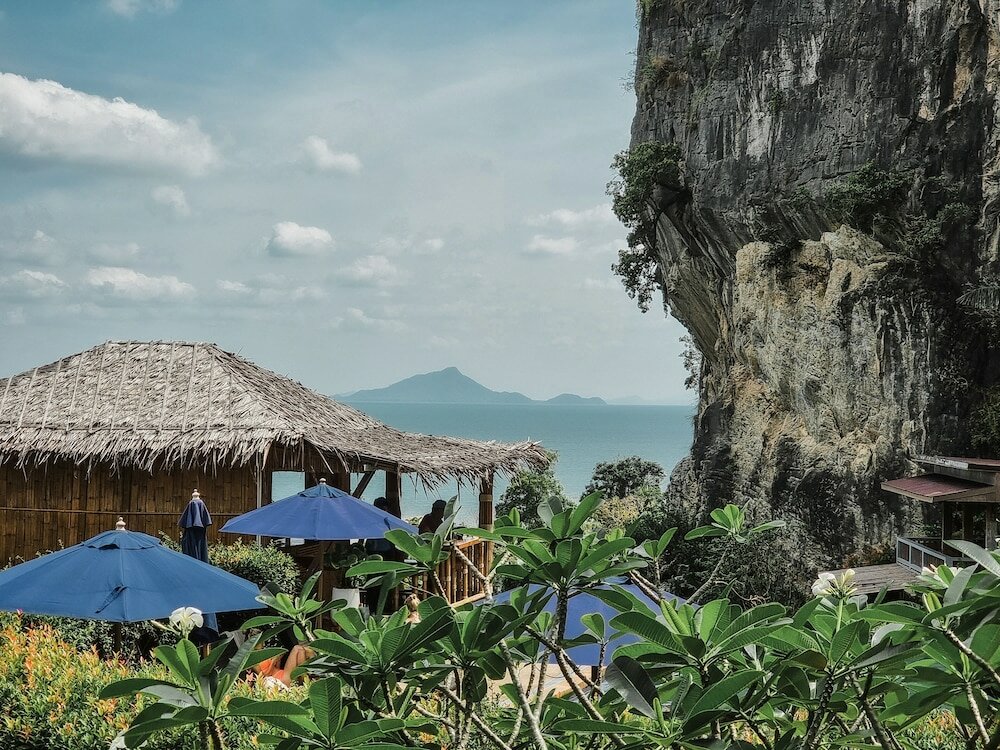 Фото Railay Phutawan Resort