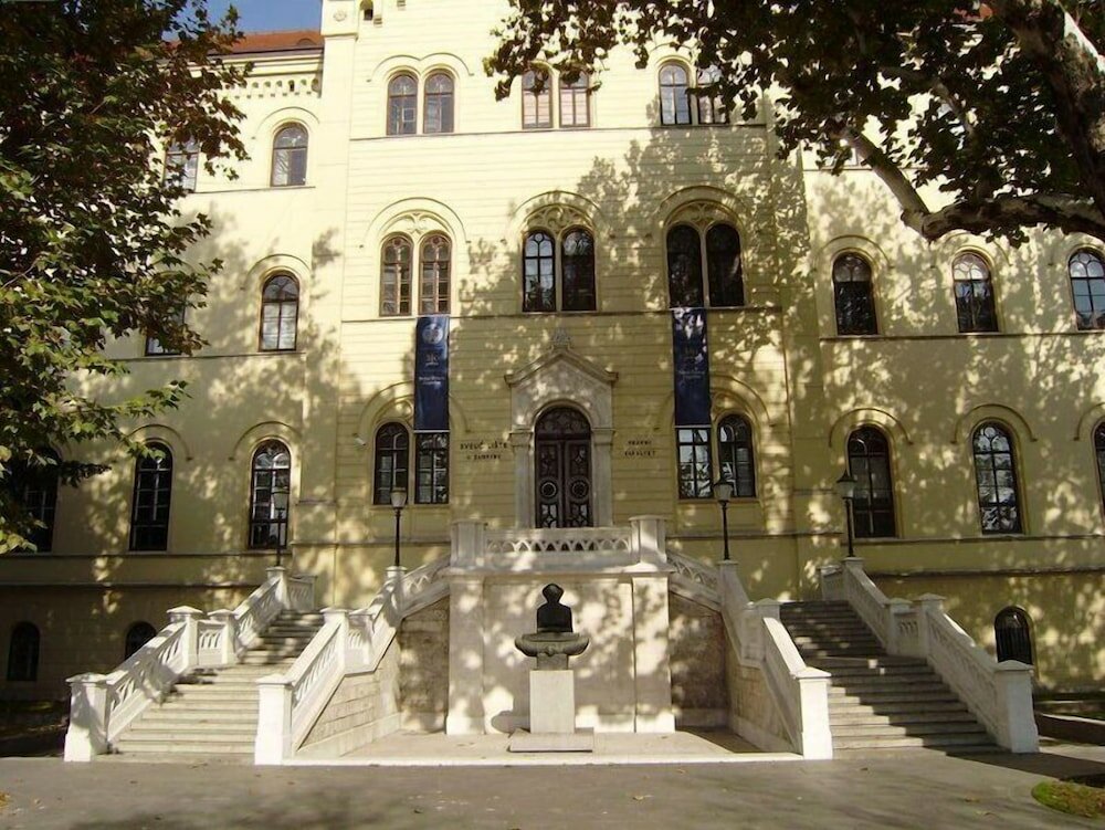 Фото Hotel Laguna