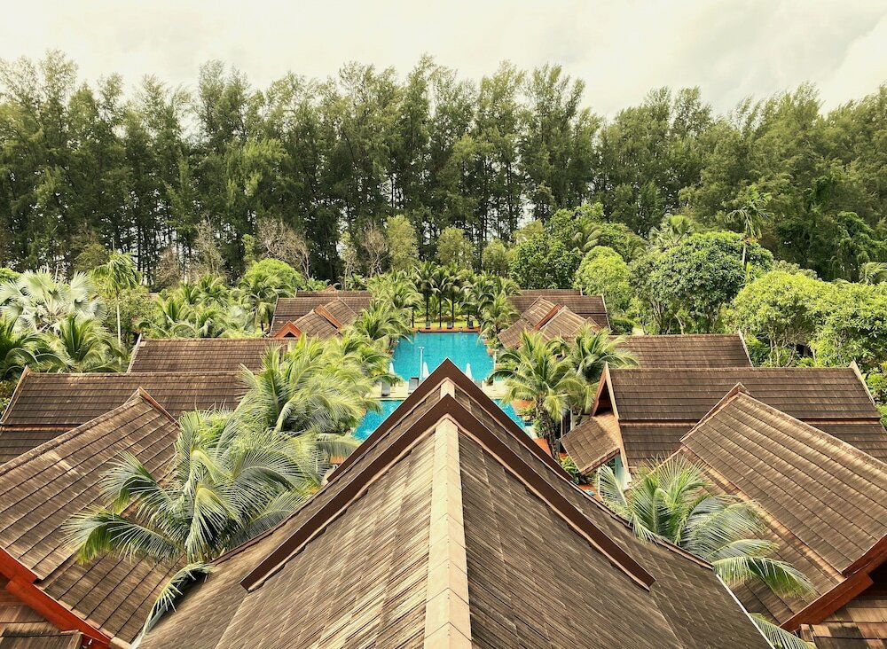 Фото L'esprit de Naiyang Beach Resort