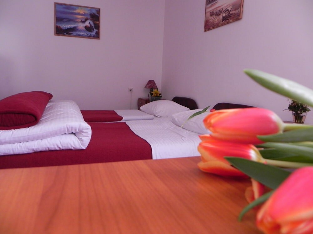 Фото Hotel Mirni Kutak