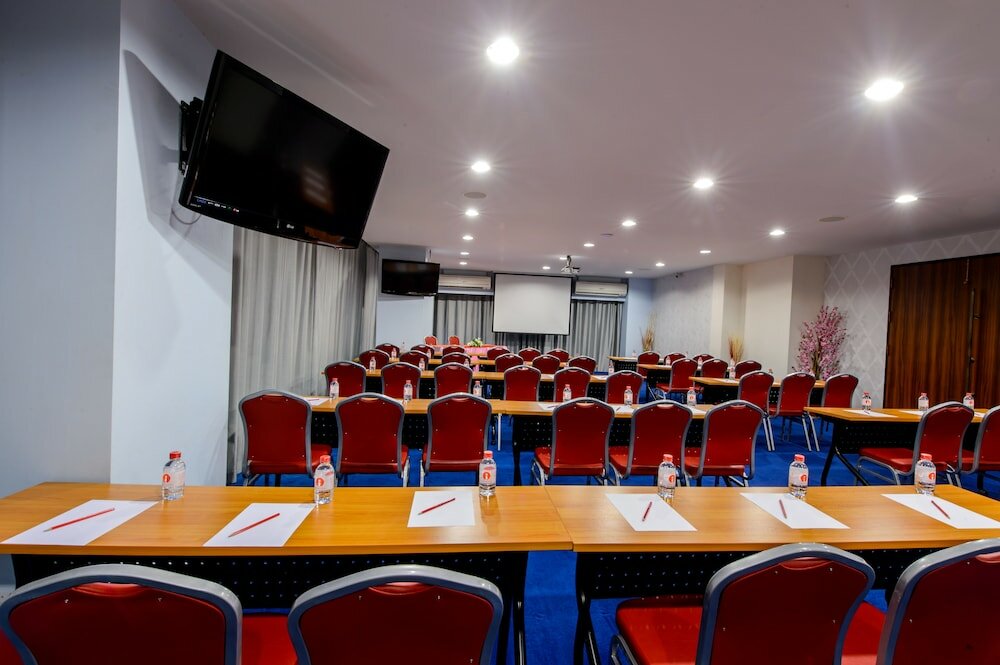 Фото I Residence Hotel Silom