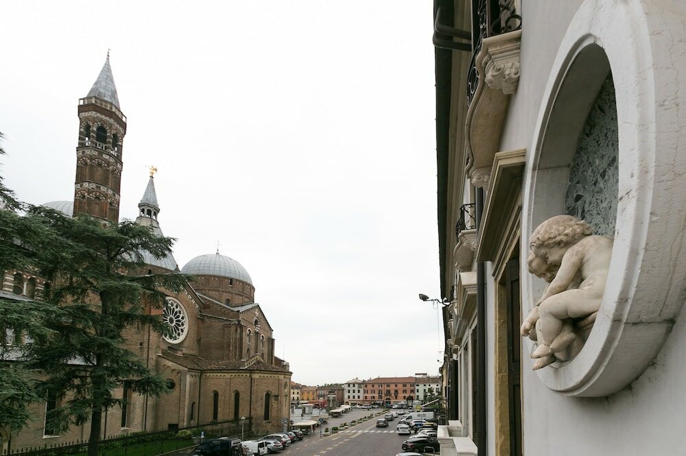 Фото Hotel Casa del Pellegrino