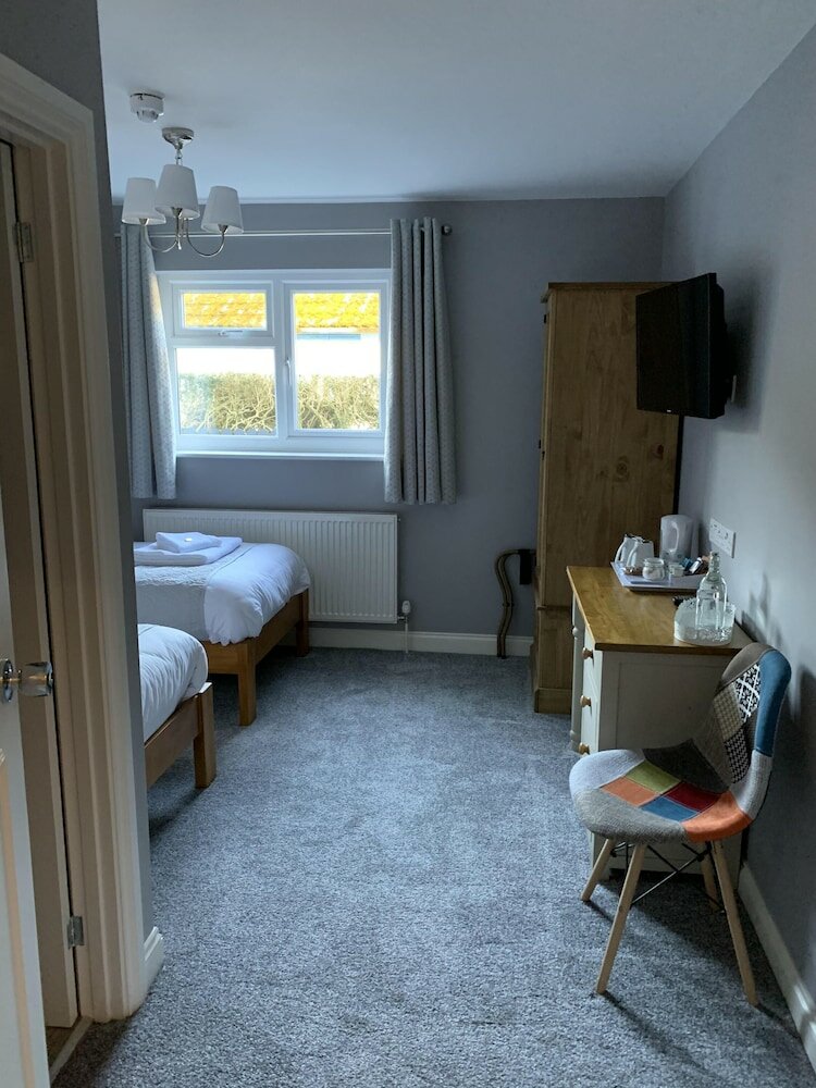 Фото Hensleigh House