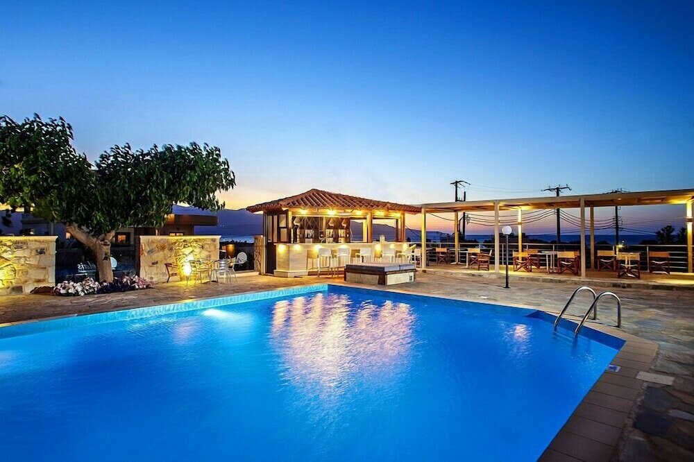 Фото Adelais Hotel