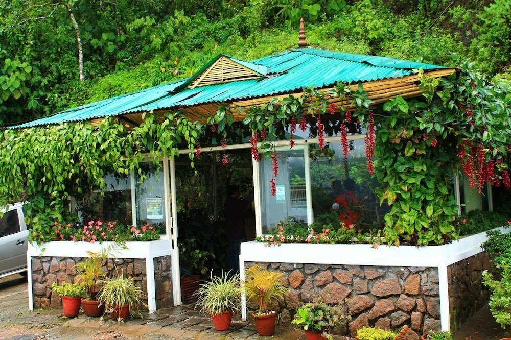 Фото Deshadan Mountain Resort