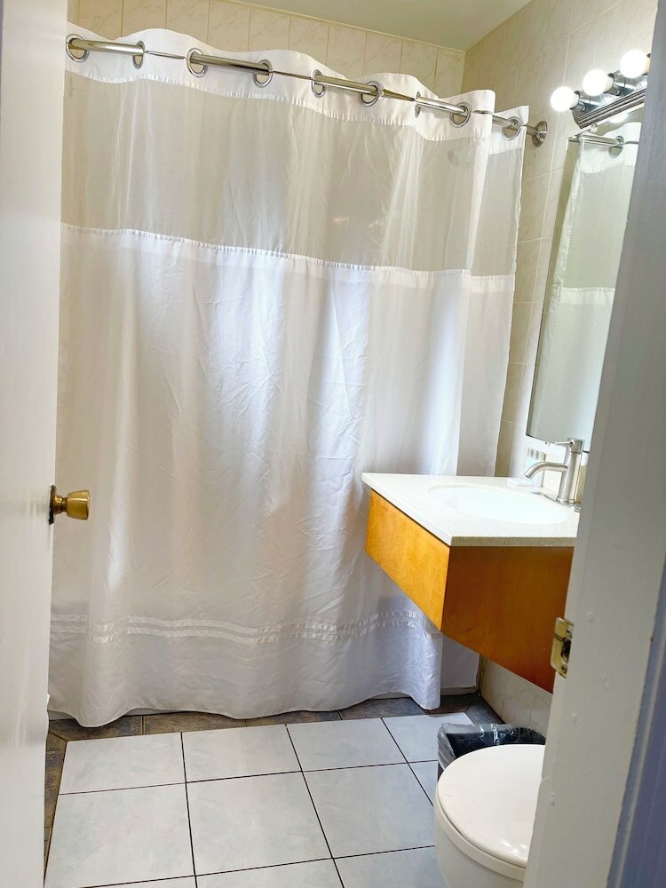 Фото Thriftlodge by Wyndham Moncton