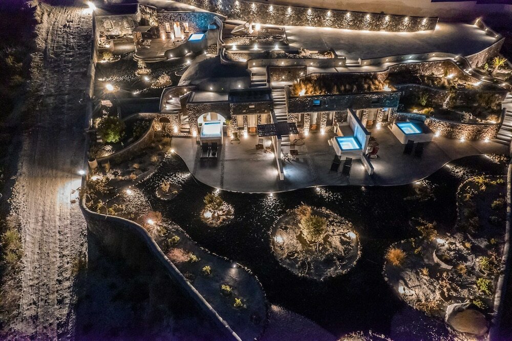 Фото Luxe Efis Home Sea View 4 Villas & 4 Prive Hot Tub