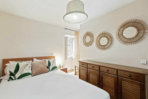 Гостиница Portuguese Design 1 Bedroom Apartment in the Heart of Lisbon в Лиссабоне