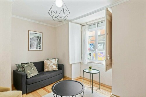 Гостиница Portuguese Design 1 Bedroom Apartment in the Heart of Lisbon в Лиссабоне