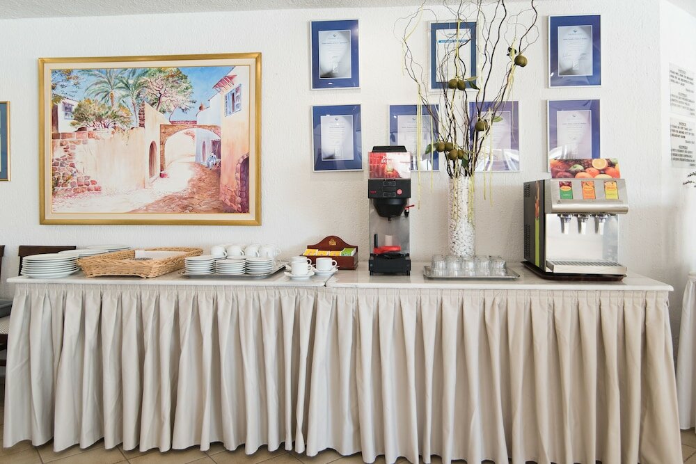 Фото Dedalos Hotel