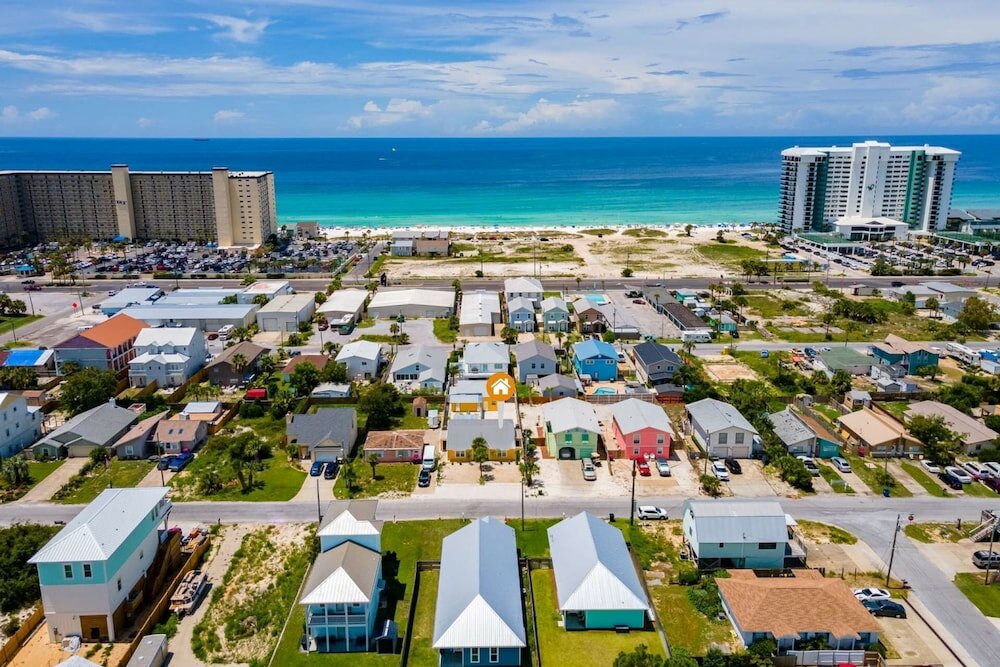 Фото Sunset Escapes B