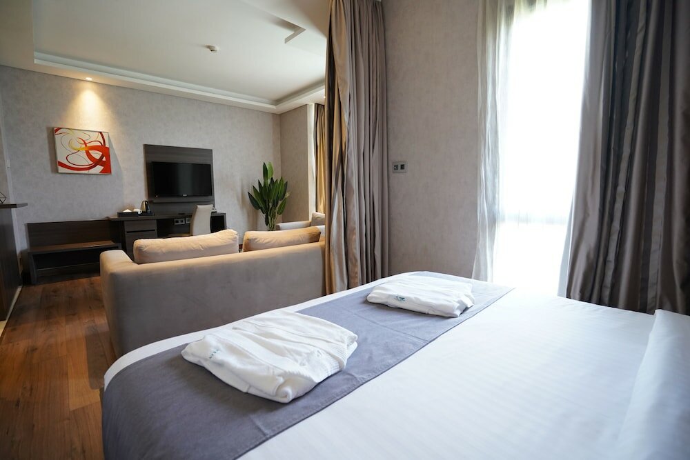 Фото Heaven Prestige Hotel