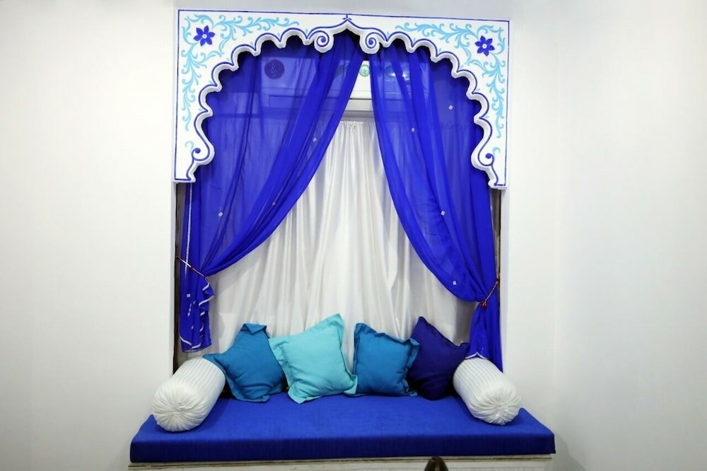 Фото Hotel Dhola Ghat Haweli