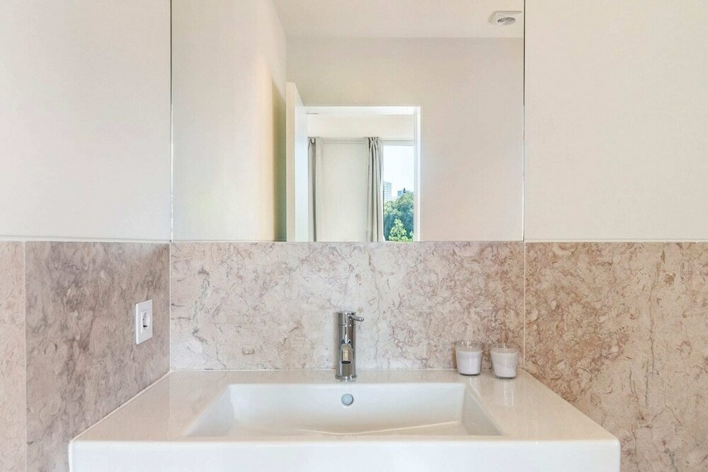 Фото Modern 1bd w Ac & Balcony