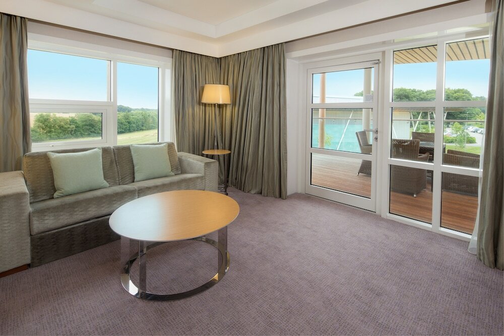 Фото Hilton at St George's Park, Burton Upon Trent