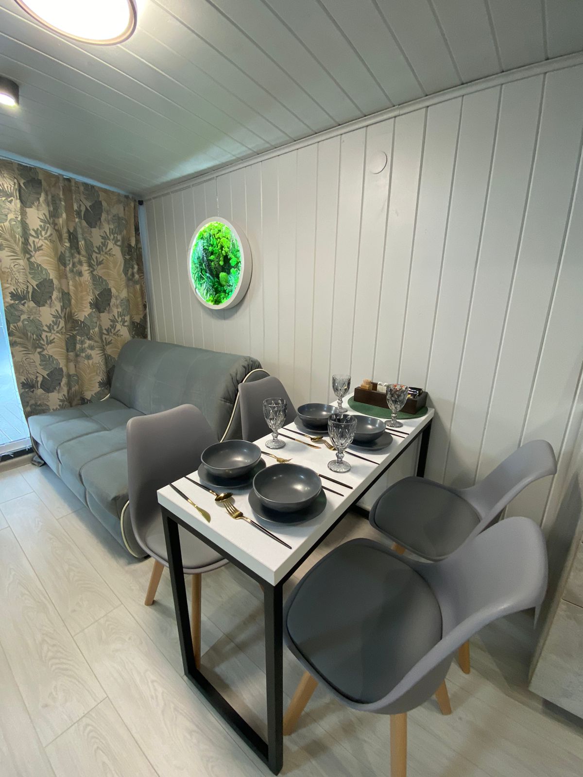 Фото Chalet Needles