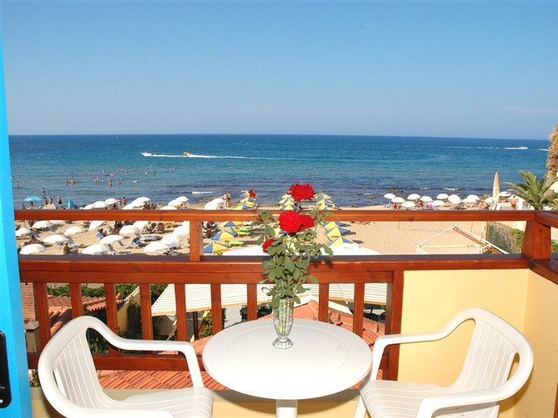 Фото Vlachakis Hotel