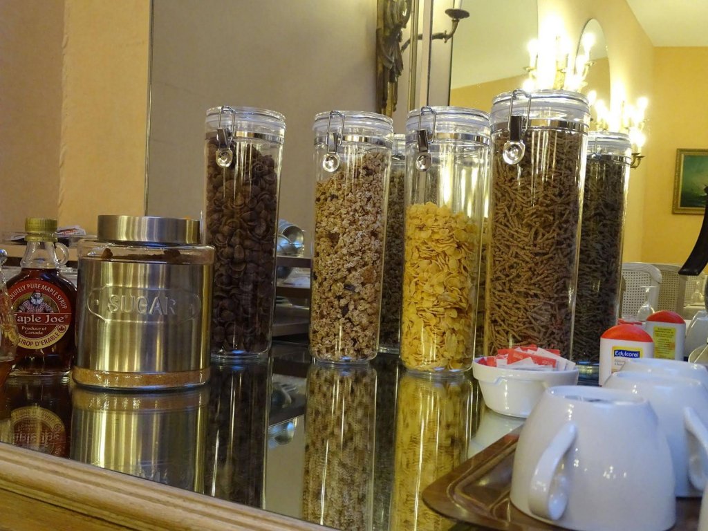 Фото Hôtel Dandy