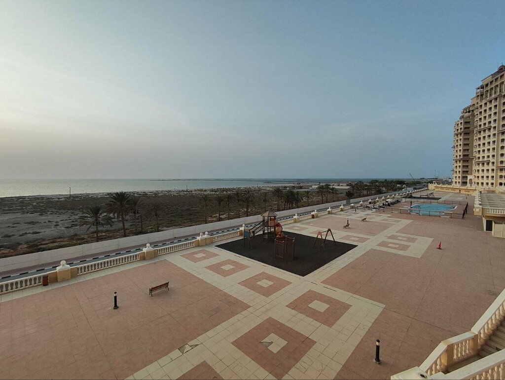Building Royal Breeze 3 Residence, Ras al‑Khaimah, photo