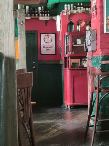 Bar, pub Clever, , foto