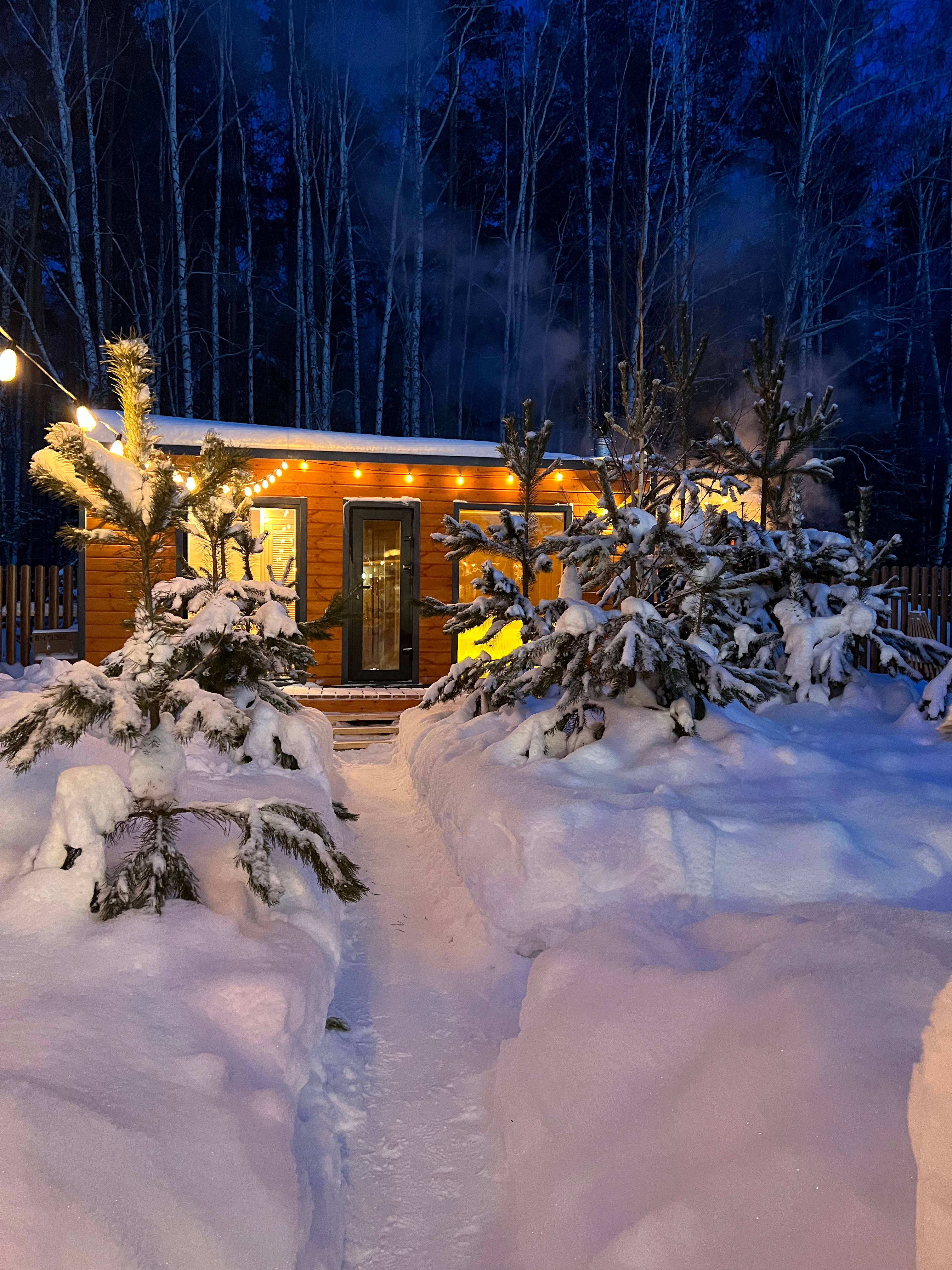 Фото Introvert House