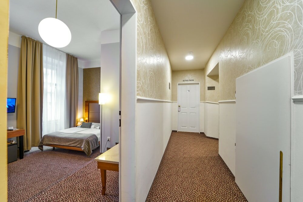 Фото Metropolitan Old Town Hotel - Czech Leading Hotels