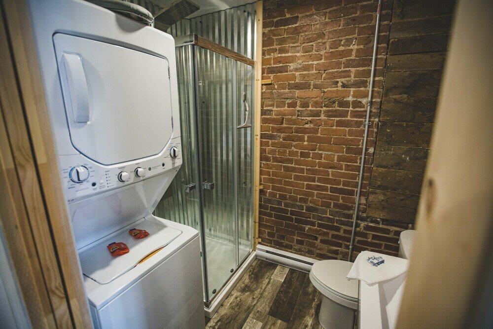 Фото Le Waynewright