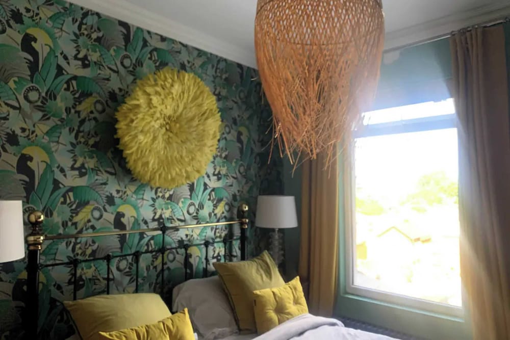 Фото Spacious 3bd House W/private Garden - Wimbledon