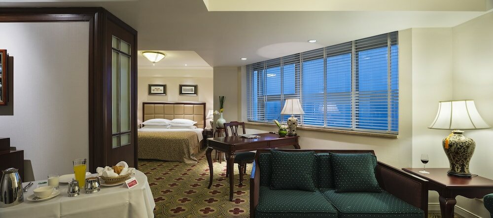 Фото Ramada Plaza Wuhan Optics Valley