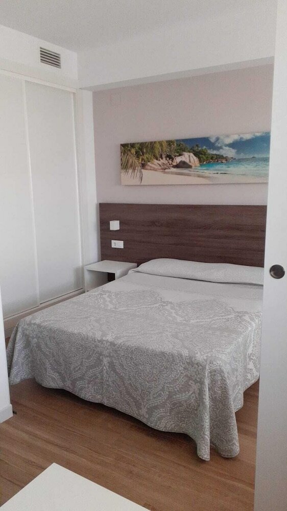 Фото Iberflat Apartamentos Marynton