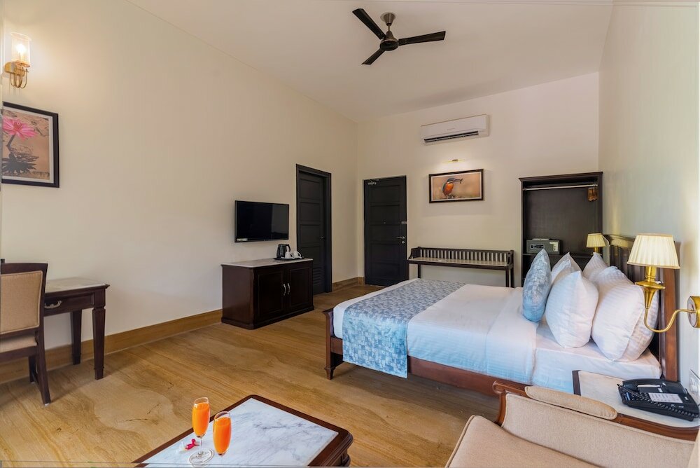 Фото Sarasiruham Resort Private Pool Villa