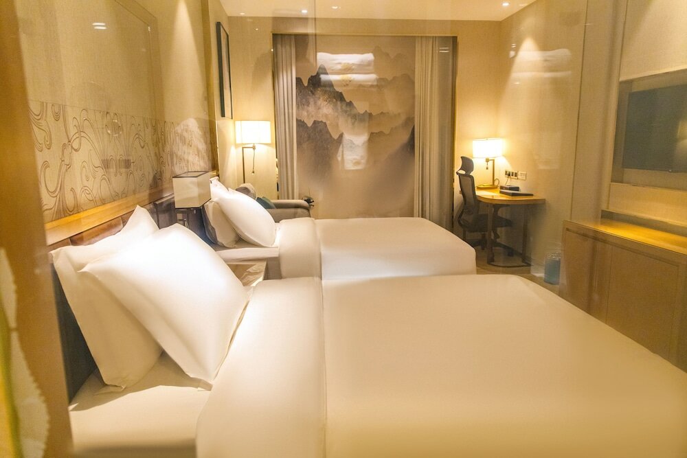 Фото The Venice Hotel and Casino