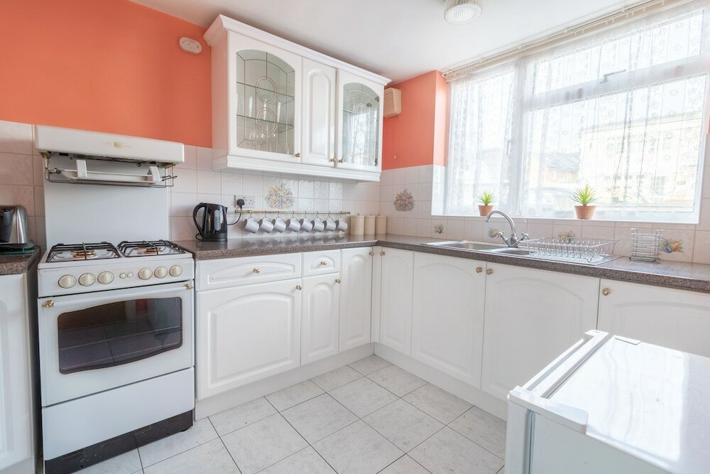 Фото Rivermead Serviced Accommodation